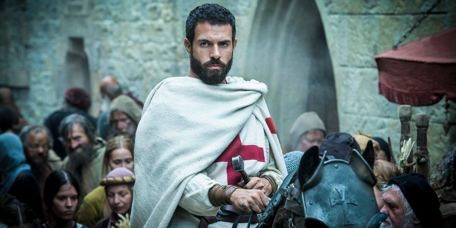 Tom Cullen i rollen som tempelriddare Landry i den historiska dramaserien "Knightfall". Pressbild.