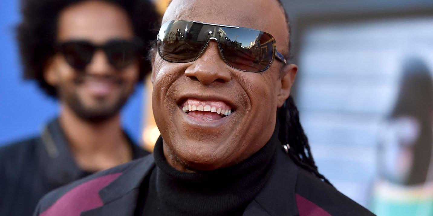 Stevie Wonder inledde stödgalan med Bill Withers låt "Lean on me". Arkivbild.