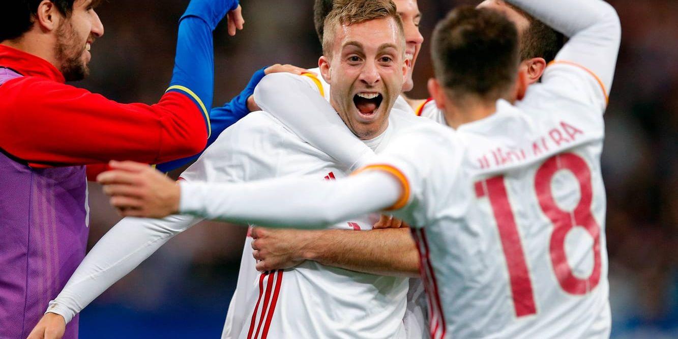 Gerard Deulofeu jublar efter ett mål i landslaget. Arkivbild.