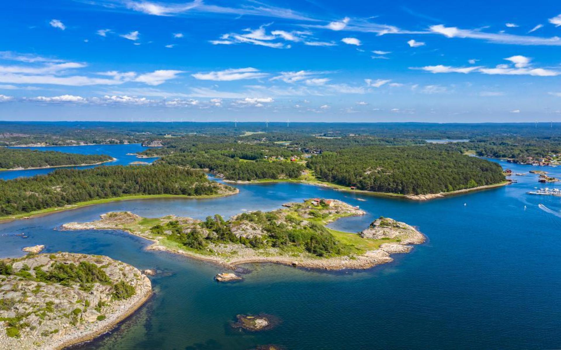 Vill man spana in objektet på plats så får man boka en privat visning.